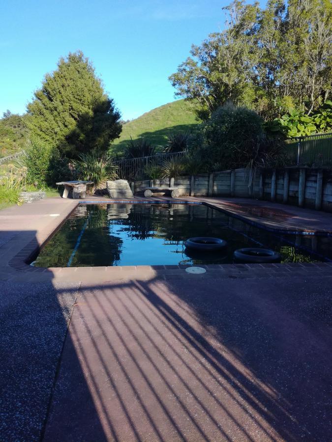 Junohall Backpackers Waitomo Caves Buitenkant foto